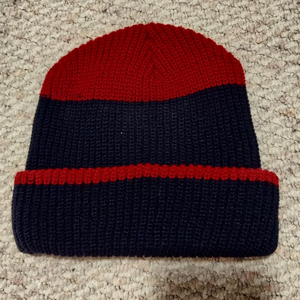 Winter hat - Picture 4 of 4